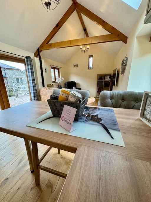 The Paws And Wander Hideaway Villa Mitchel Troy Eksteriør bilde