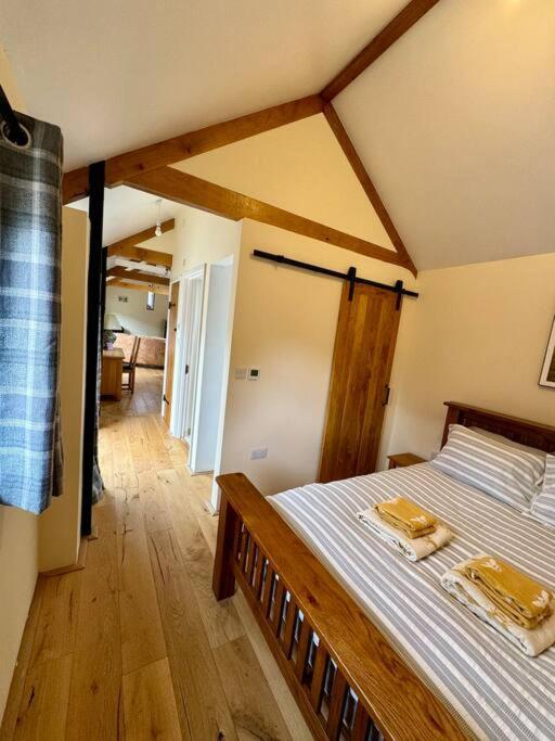 The Paws And Wander Hideaway Villa Mitchel Troy Eksteriør bilde
